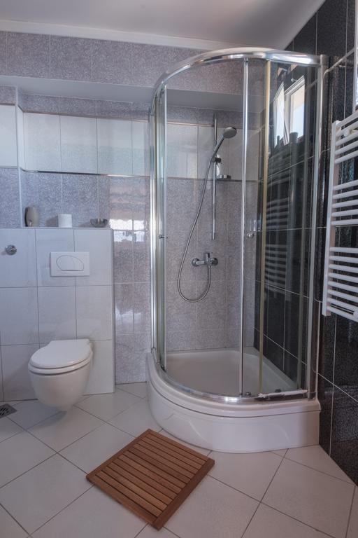 Private Penthouse Djurasevic Apartment Sveti Stefan Ngoại thất bức ảnh