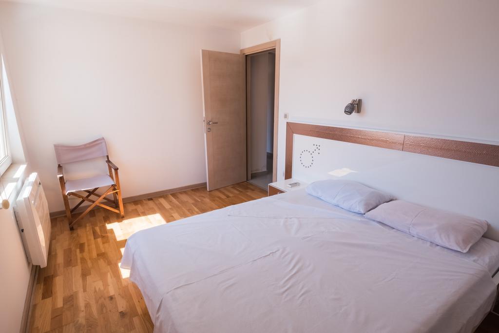 Private Penthouse Djurasevic Apartment Sveti Stefan Ngoại thất bức ảnh